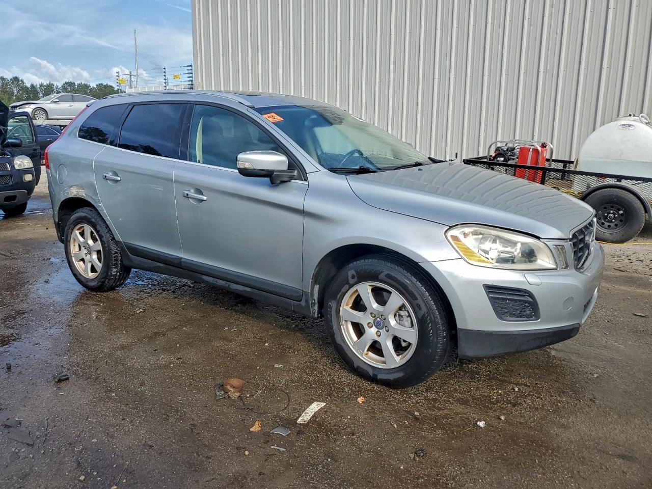 2012 VOLVO XC60