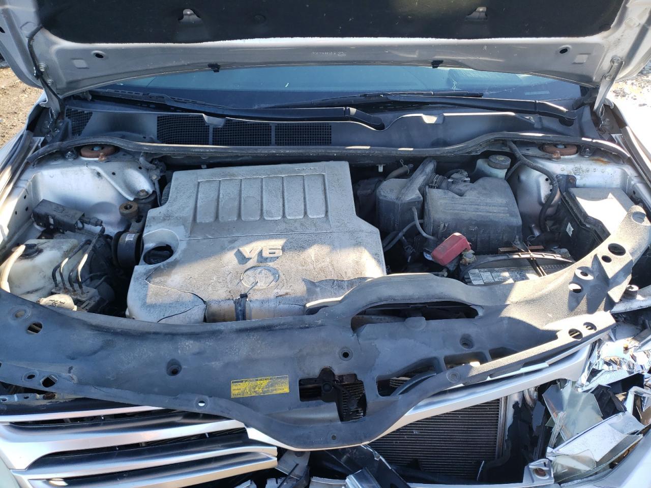 2010 TOYOTA VENZA