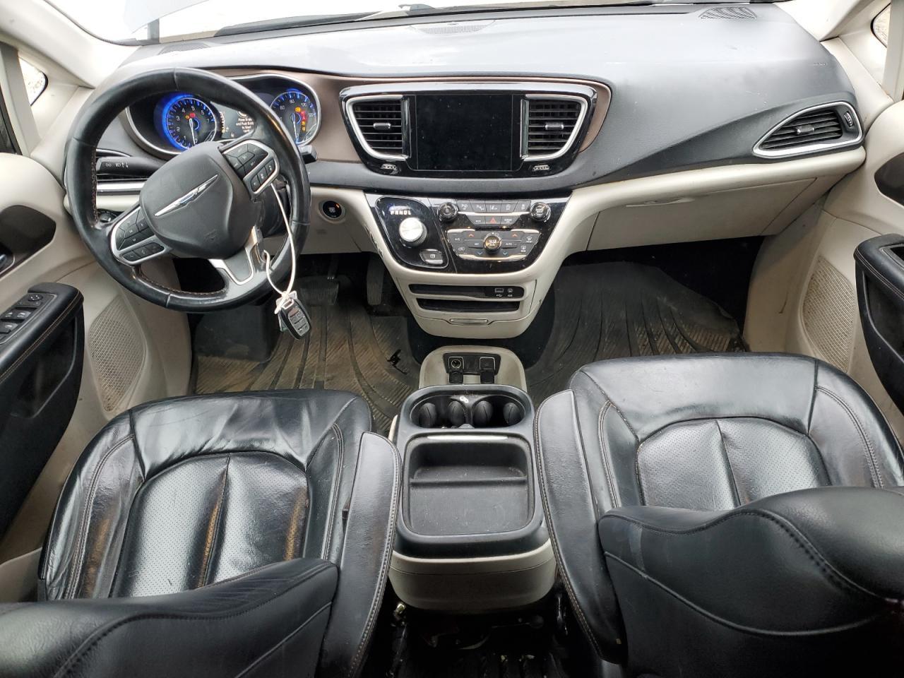 2019 CHRYSLER Pacifica