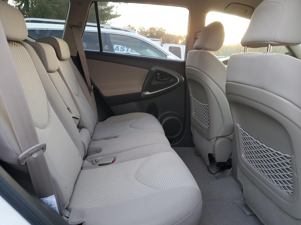2006 TOYOTA RAV4