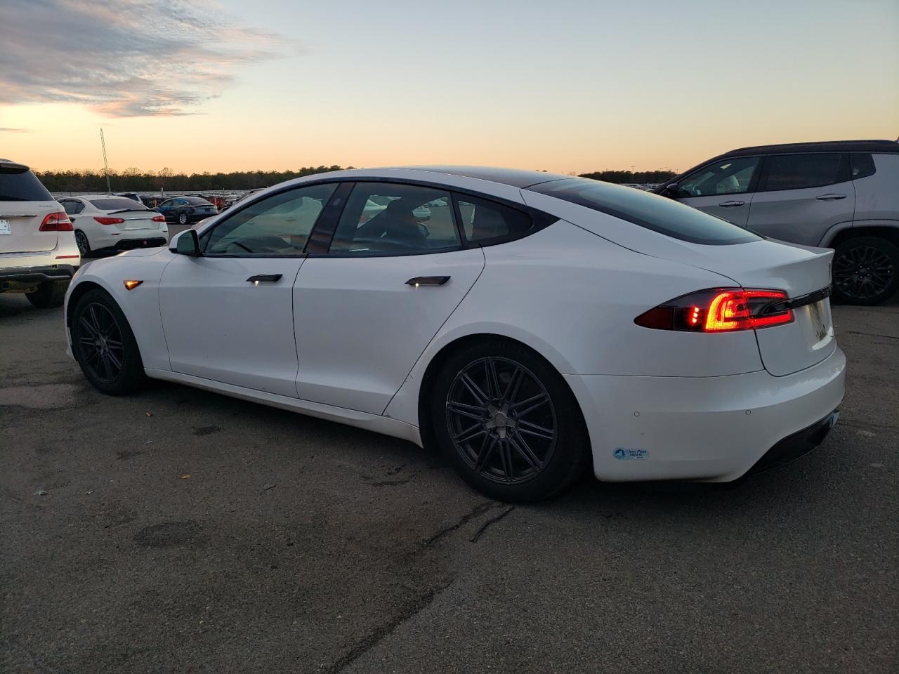2021 TESLA MODEL S