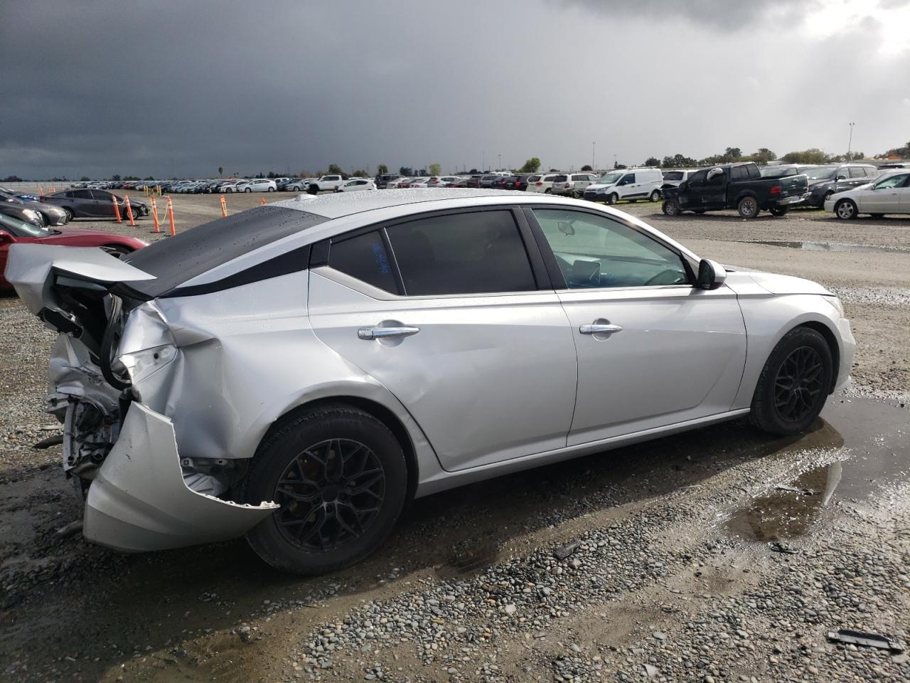2019 NISSAN ALTIMA