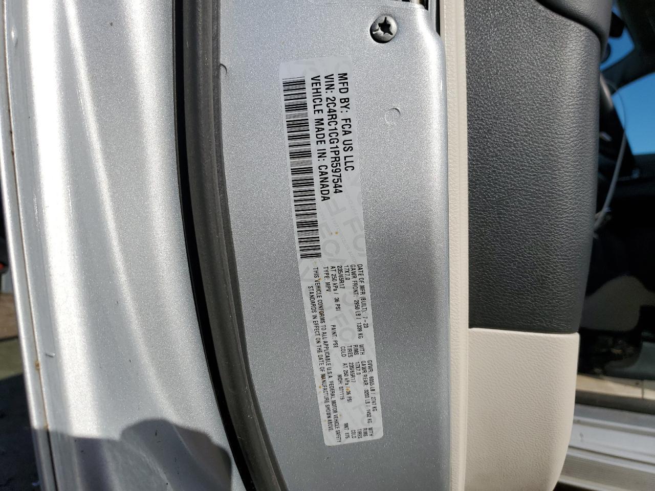 2023 CHRYSLER Voyager