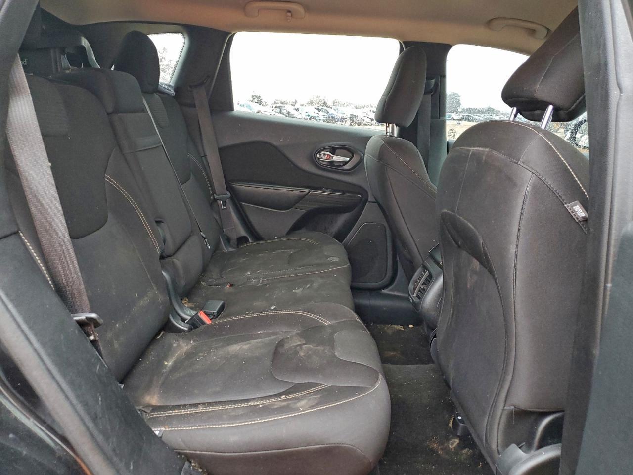 2015 JEEP CHEROKEE