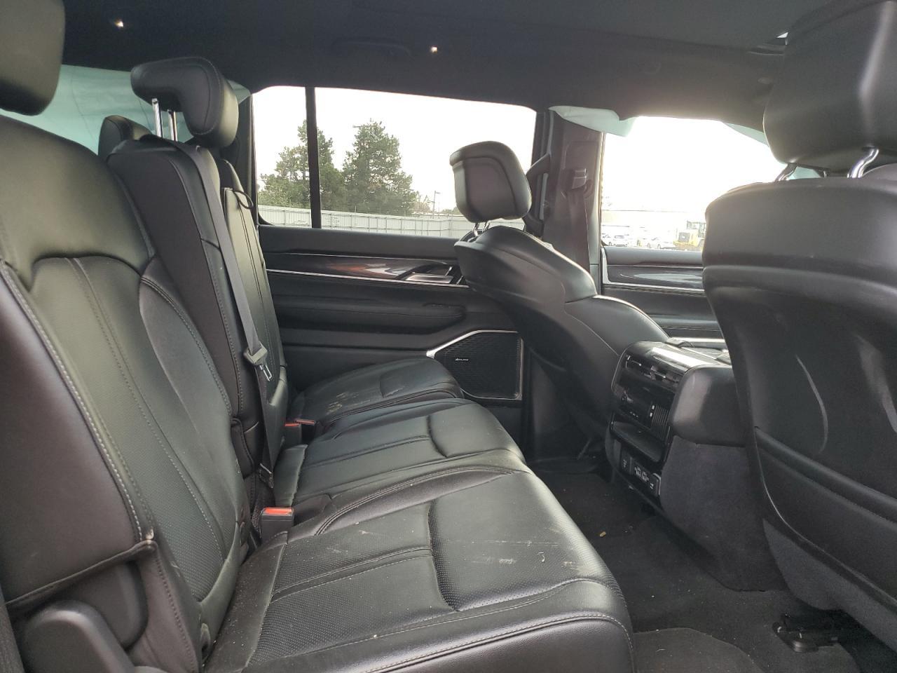 2024 JEEP Wagoneer