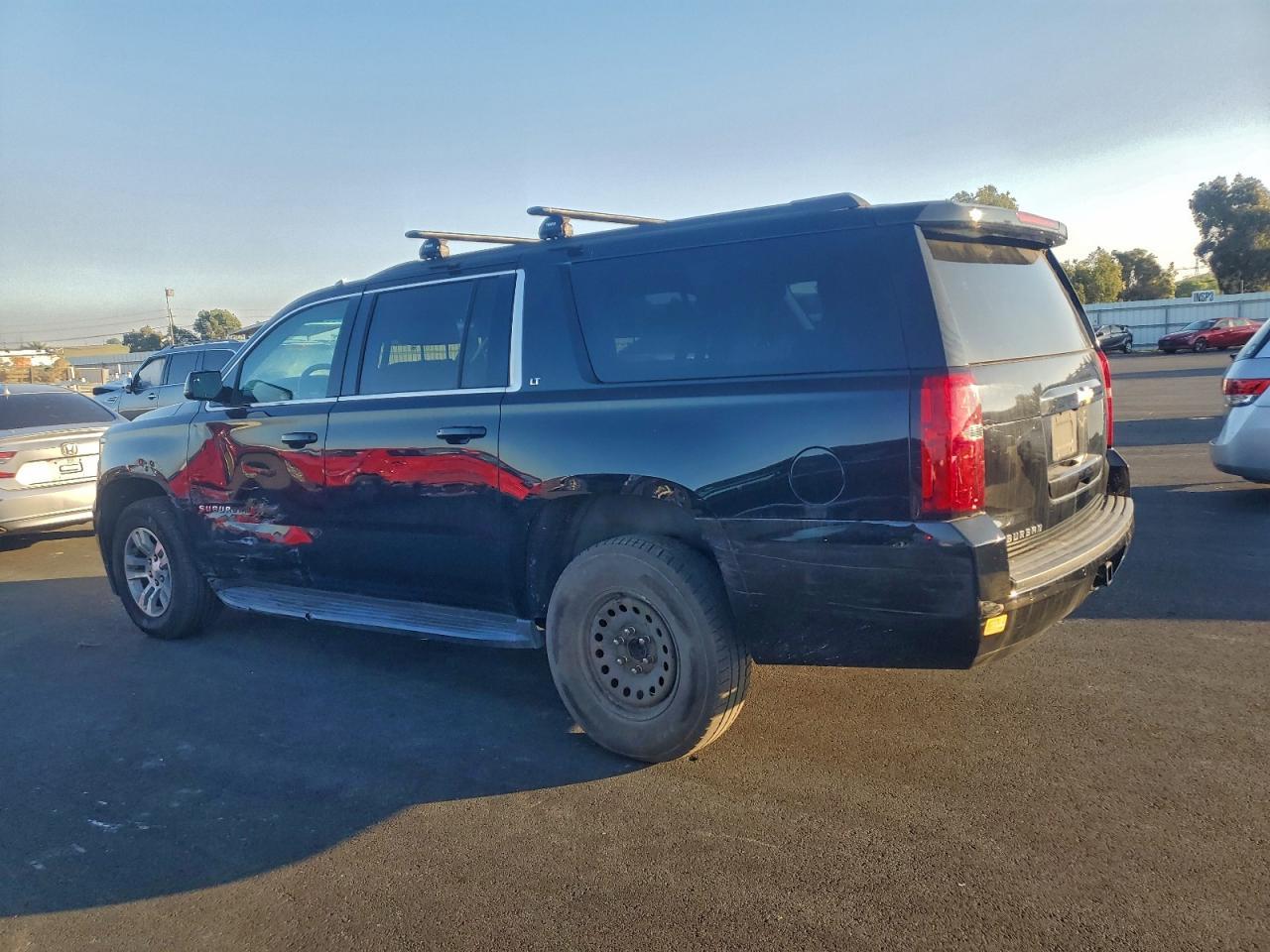 2019 CHEVROLET Suburban