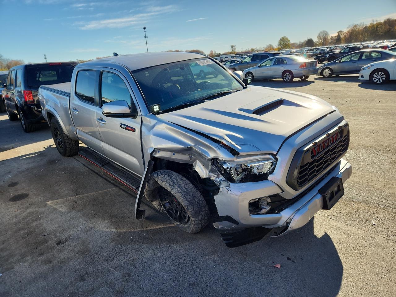 2016 TOYOTA TACOMA