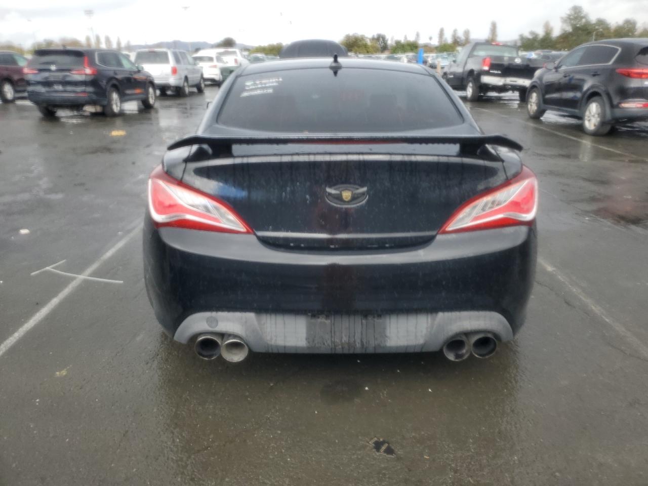2013 HYUNDAI GENESIS