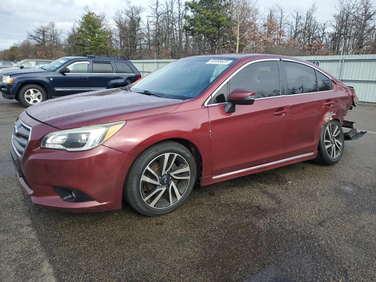 2017 SUBARU Legacy