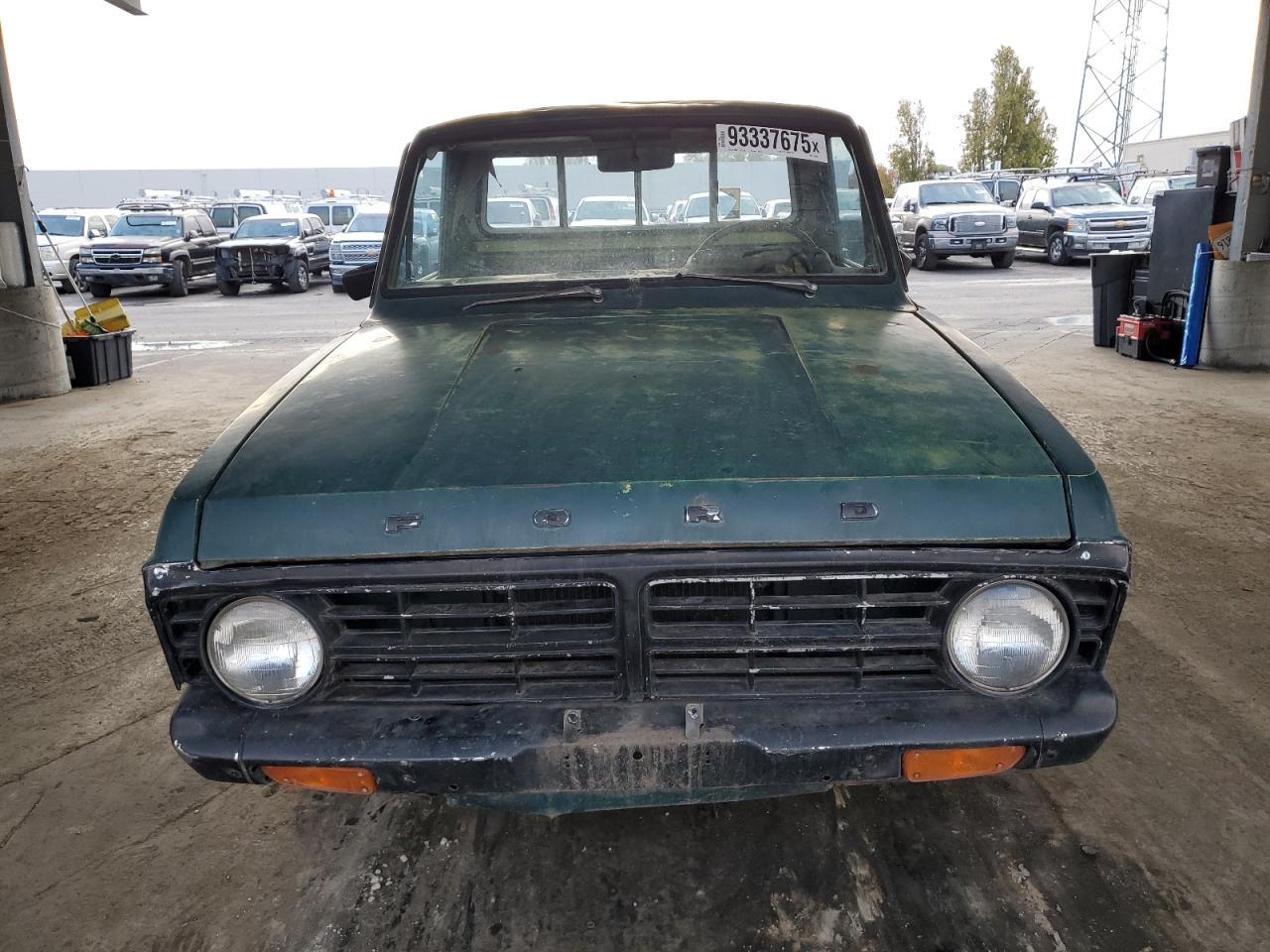 1975 FORD F100
