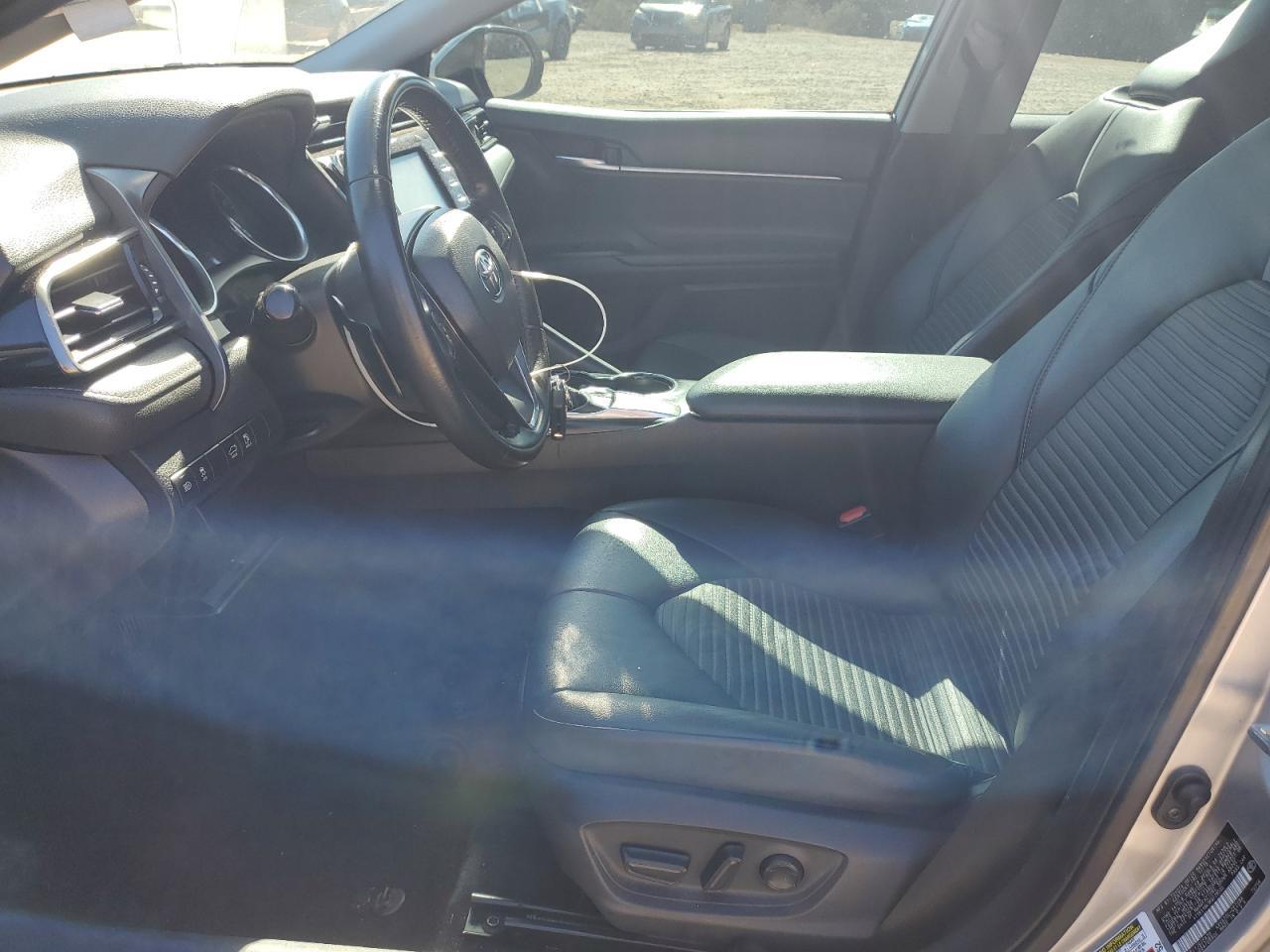 2019 TOYOTA CAMRY