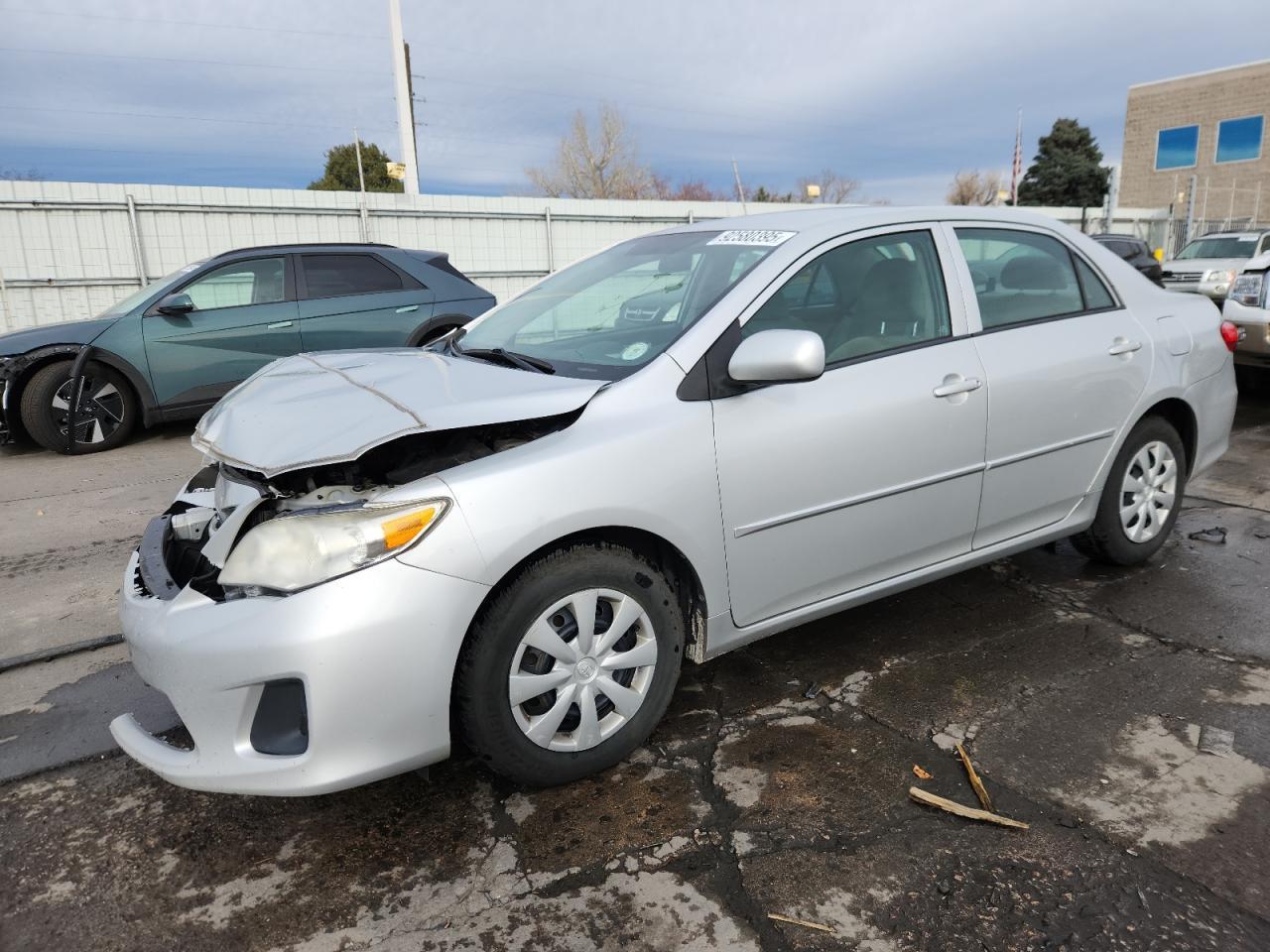 2013 TOYOTA COROLLA