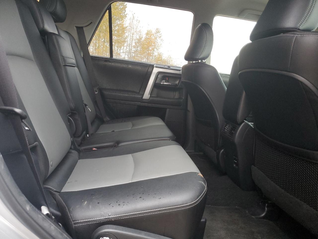 2017 TOYOTA 4Runner
