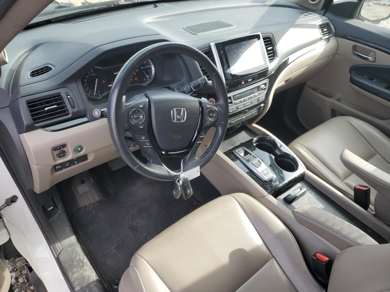 2017 HONDA PILOT