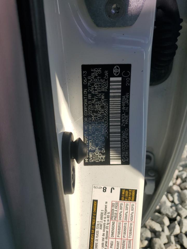 2013 TOYOTA PRIUS