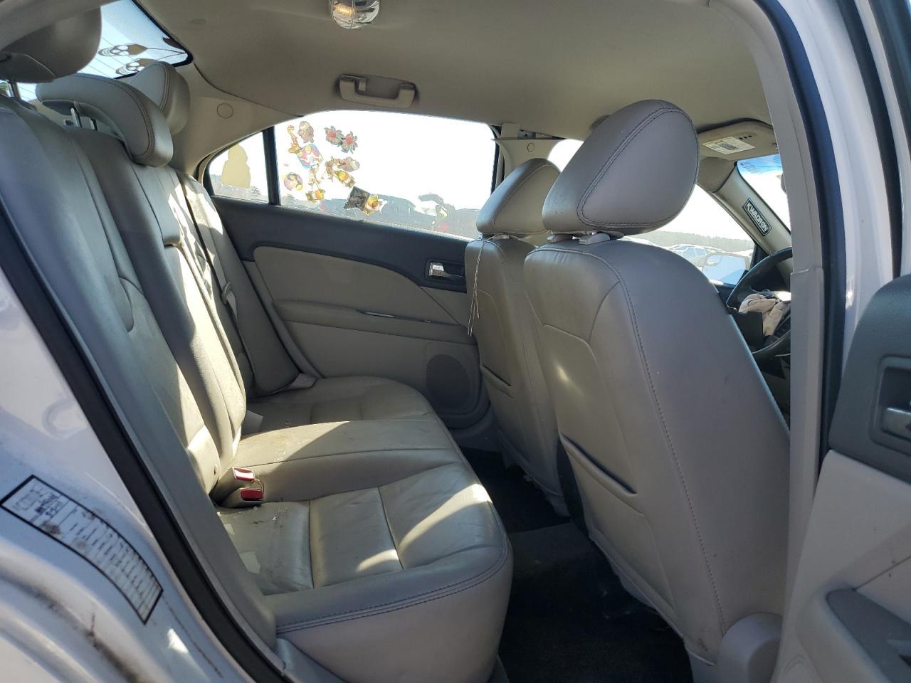 2011 FORD FUSION