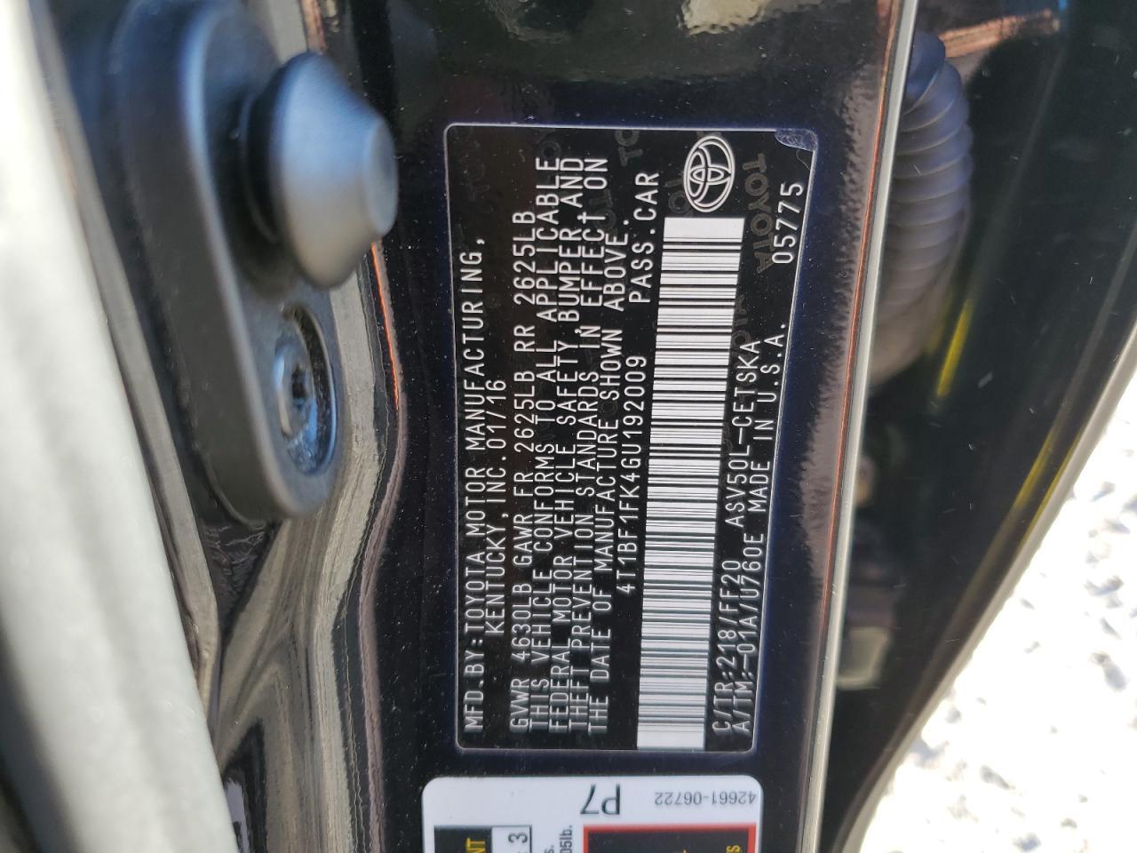 2016 TOYOTA CAMRY