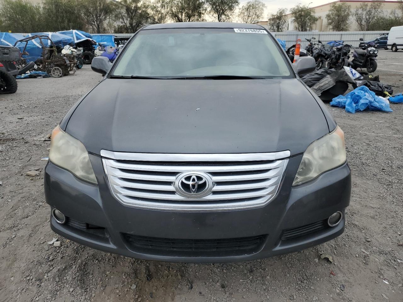 2008 TOYOTA Avalon