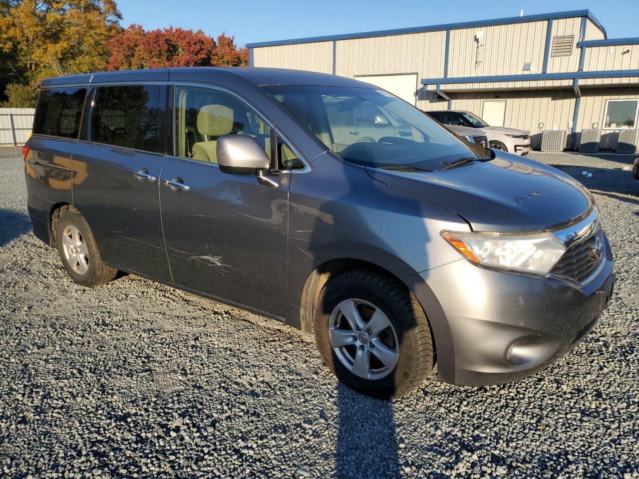 2014 NISSAN Quest
