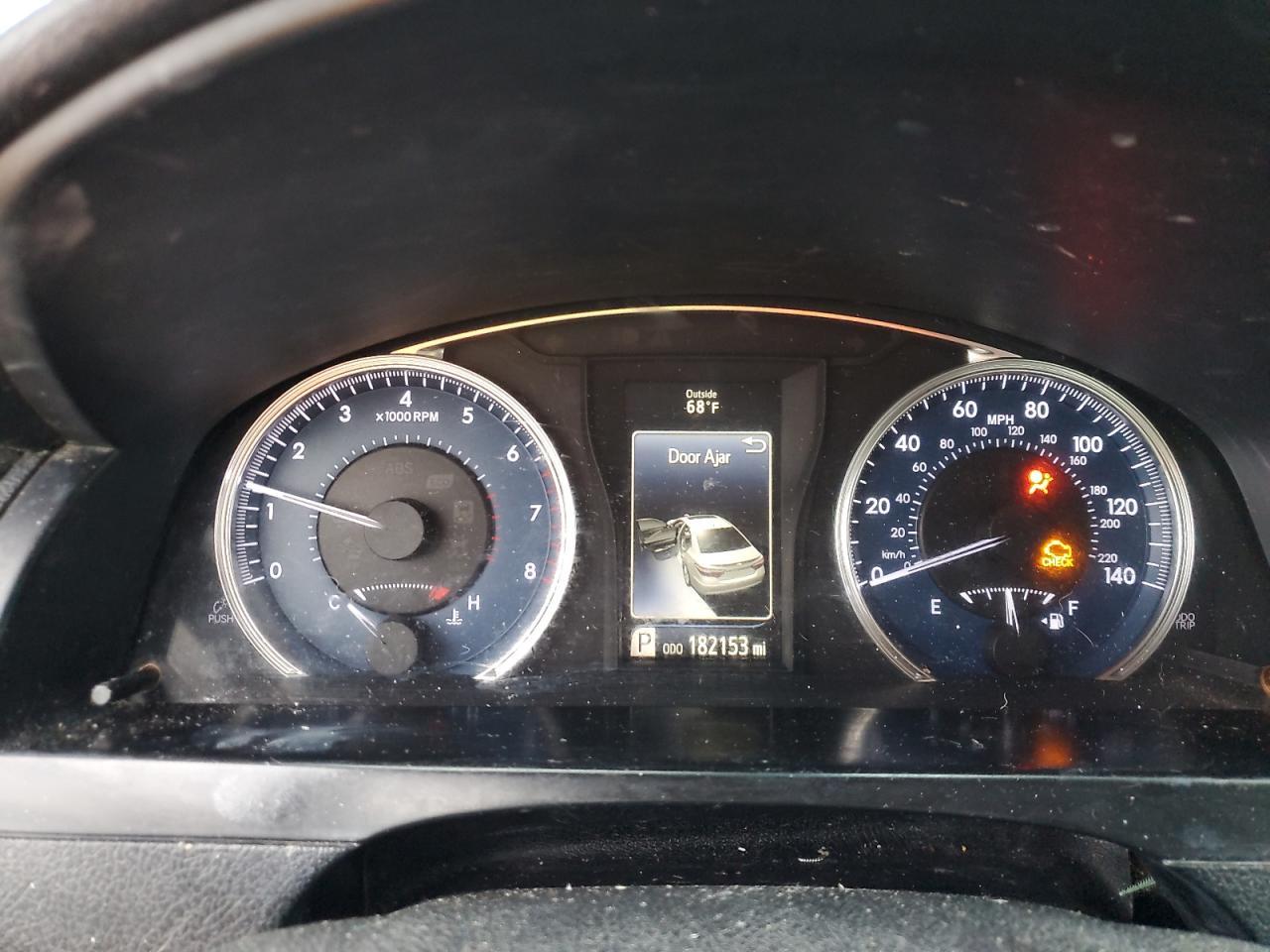 2016 TOYOTA CAMRY