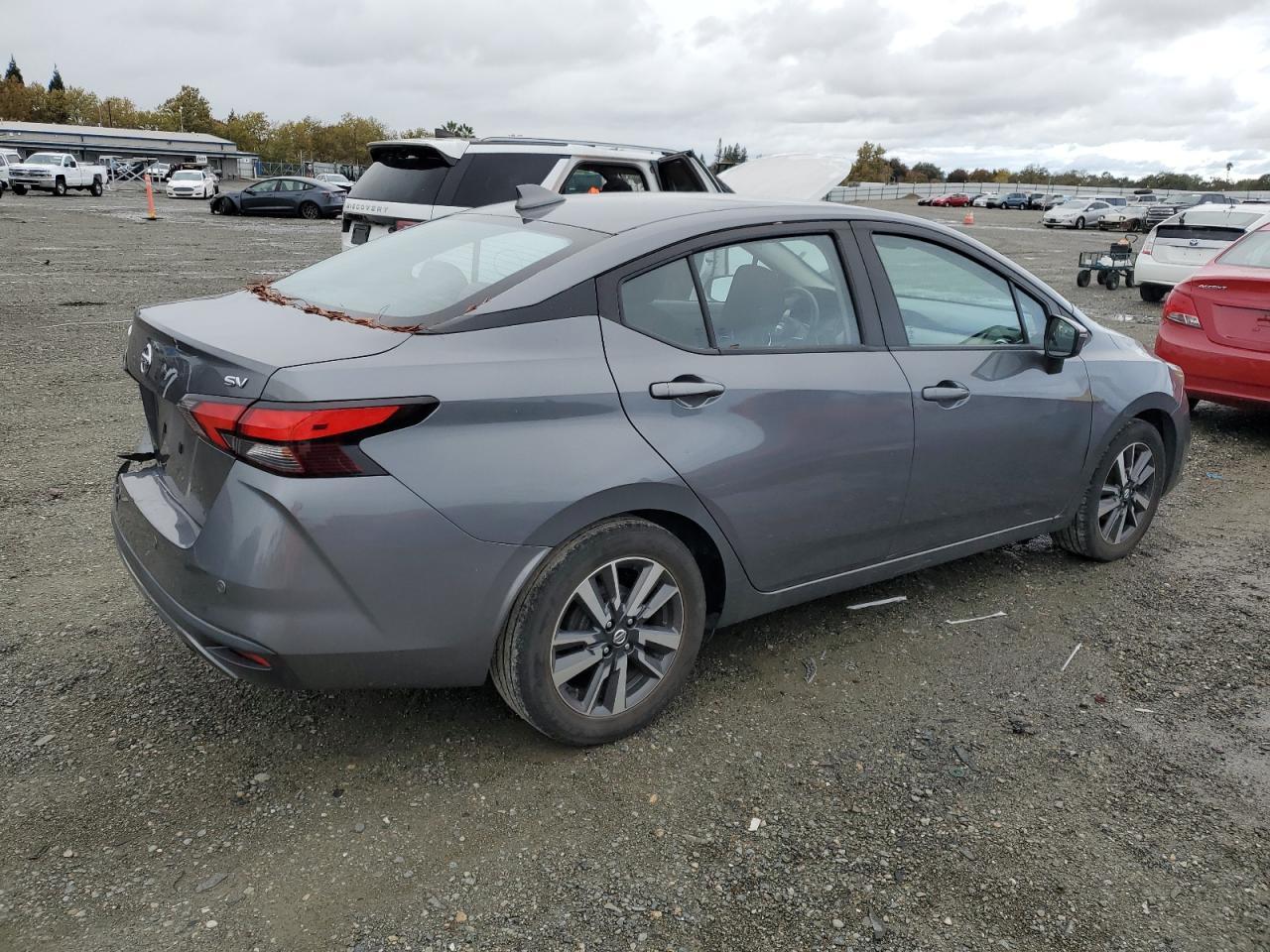 2021 NISSAN VERSA