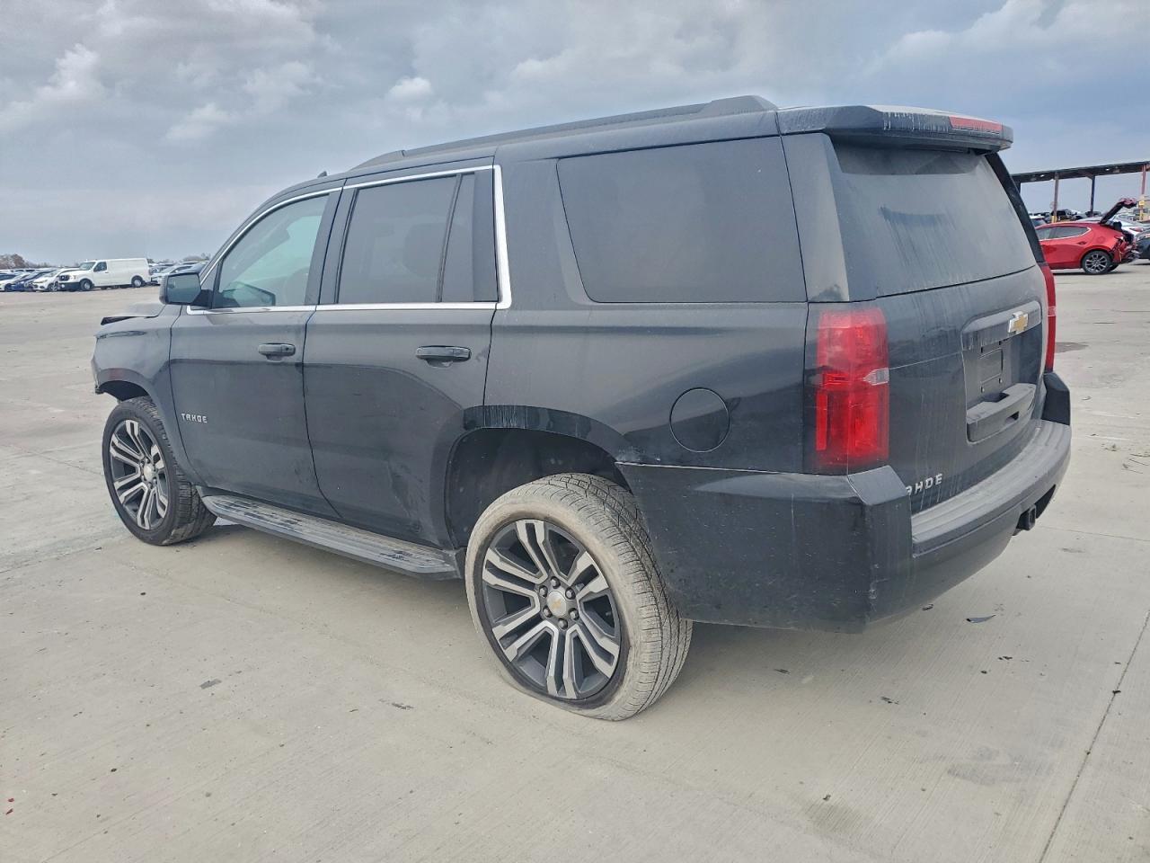 2016 CHEVROLET Tahoe