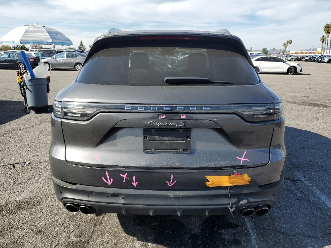2021 PORSCHE CAYENNE