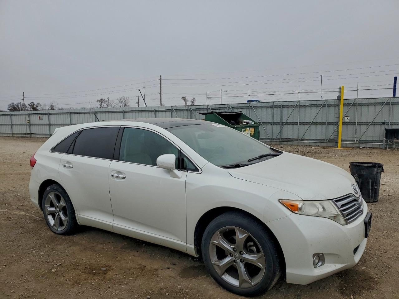 2010 TOYOTA VENZA