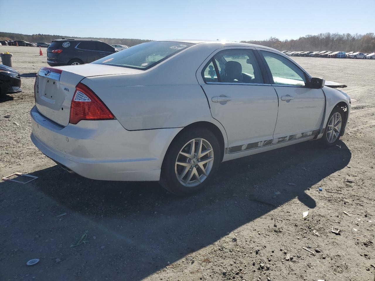2011 FORD FUSION