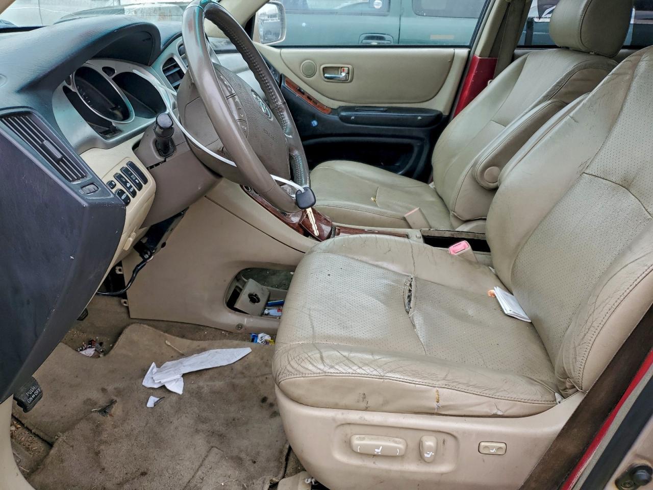 2005 TOYOTA HIGHLANDER