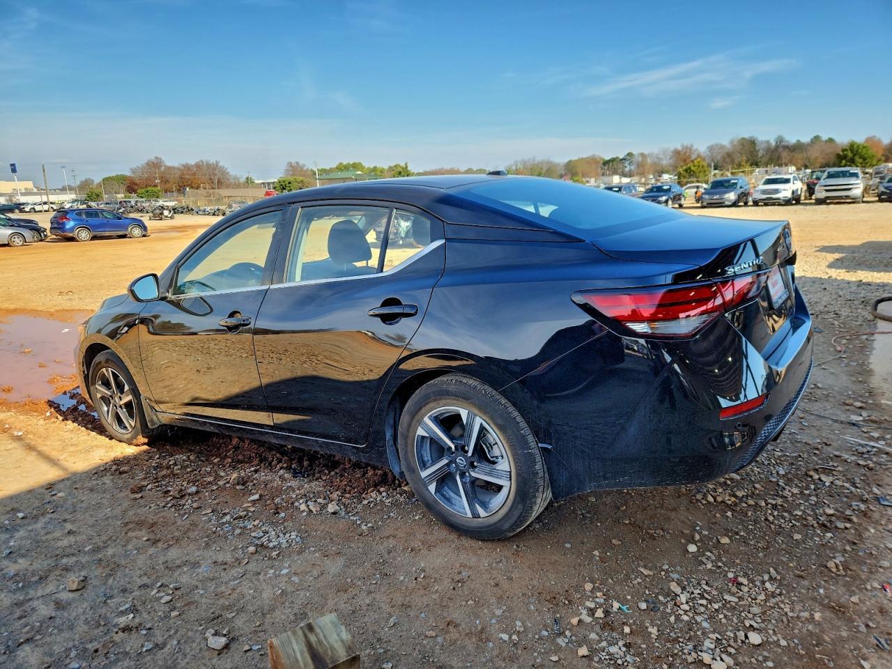 2025 NISSAN SENTRA