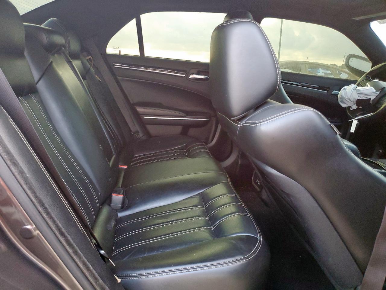 2021 CHRYSLER 300