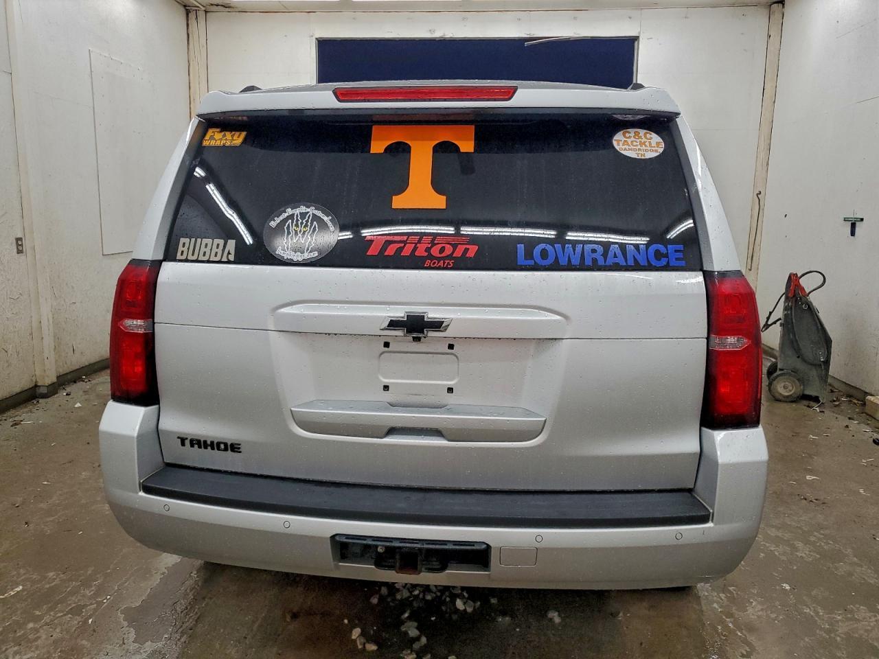 2016 CHEVROLET Tahoe
