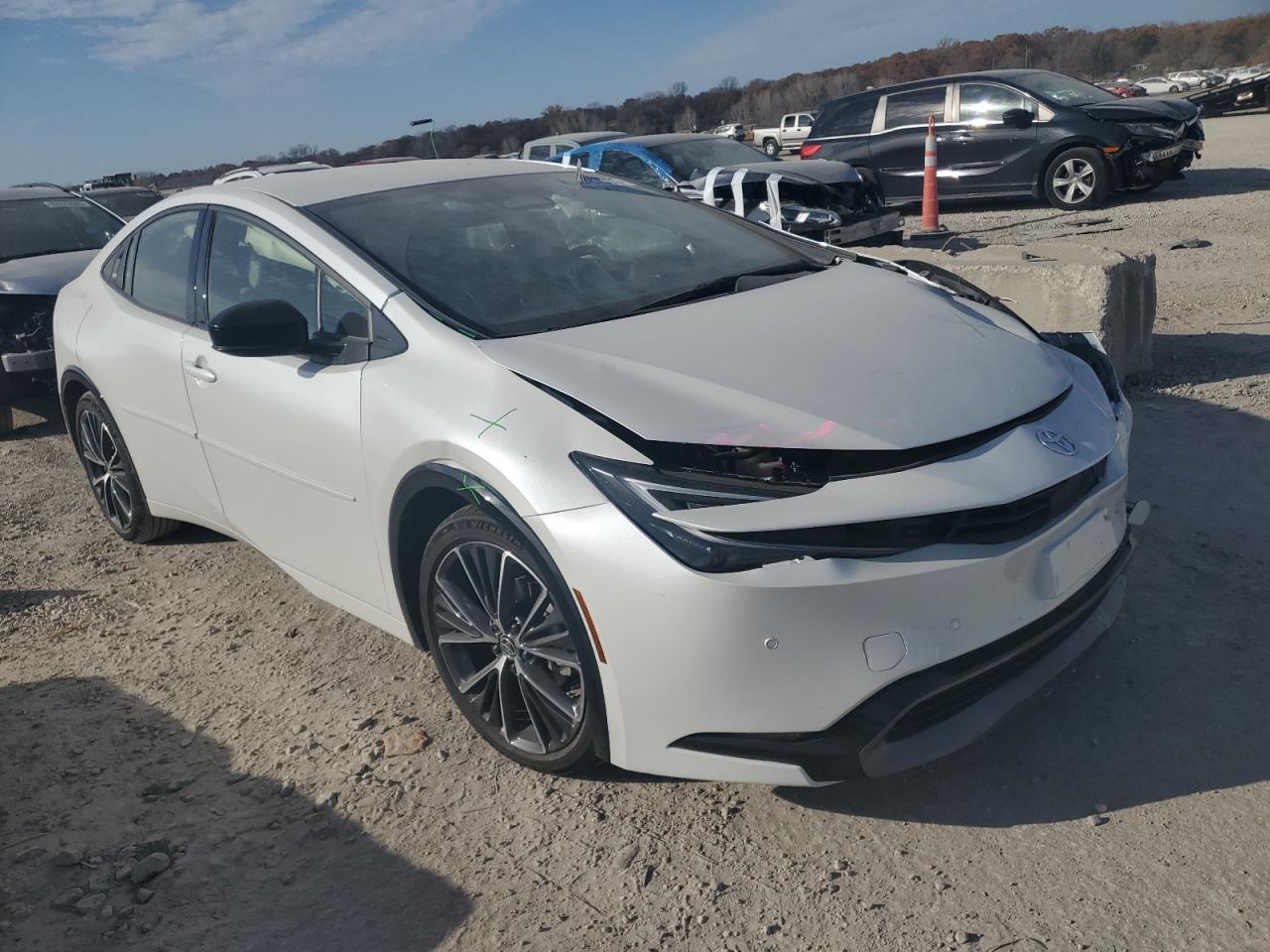 2024 TOYOTA PRIUS