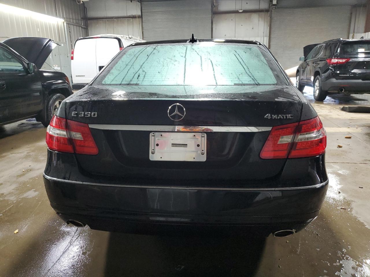 2013 MERCEDES-BENZ E-Class