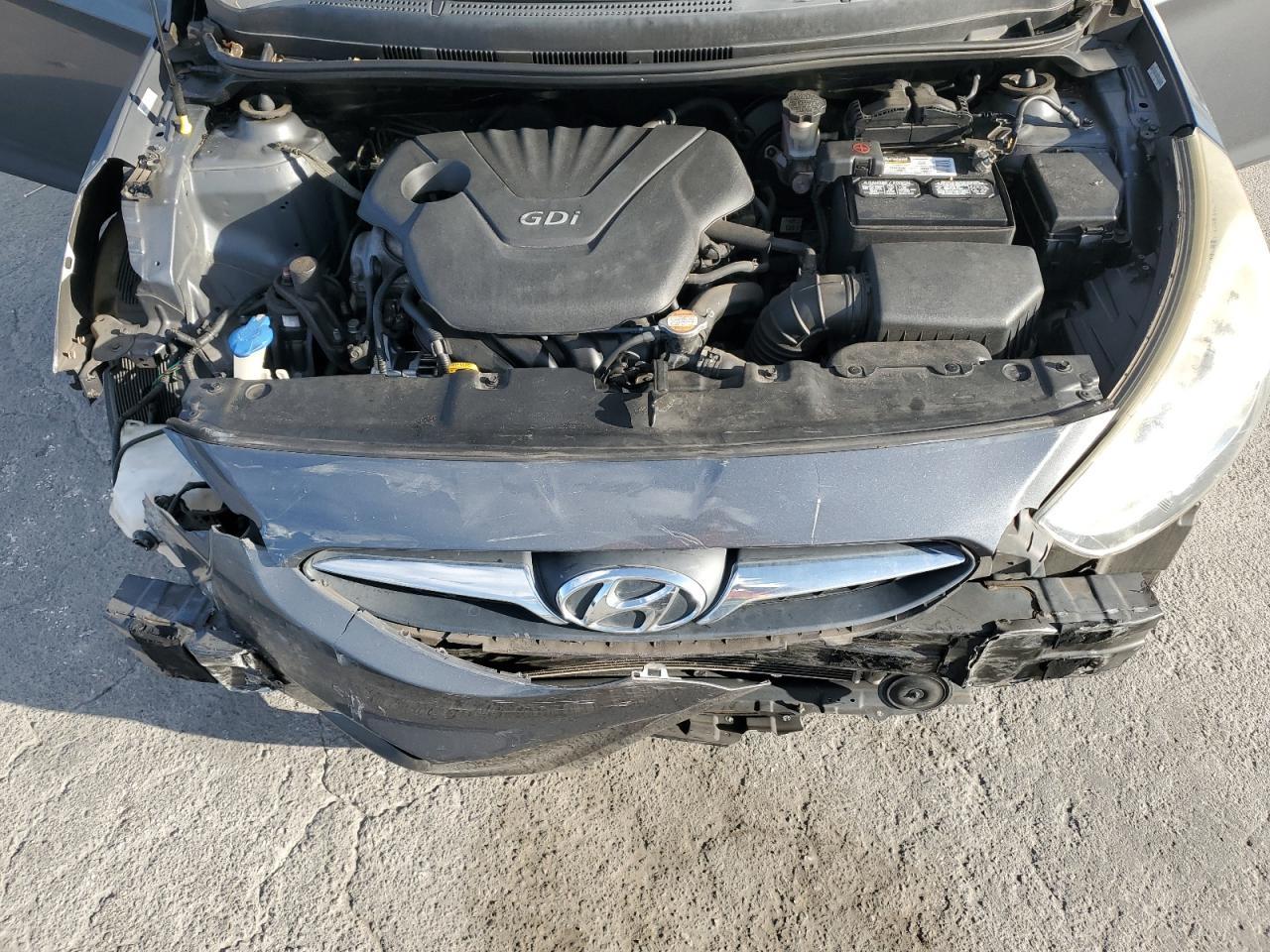 2012 HYUNDAI ACCENT