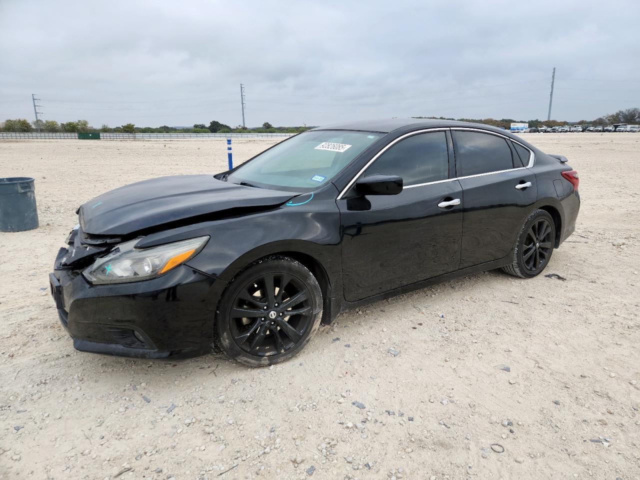 2017 NISSAN ALTIMA