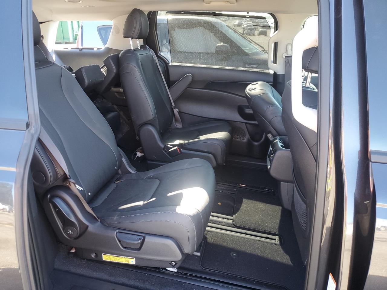 2025 KIA Carnival