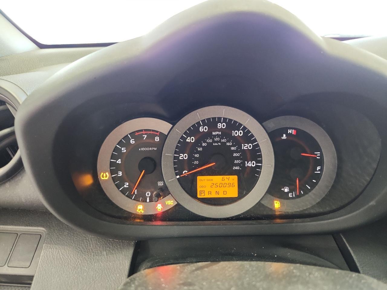 2006 TOYOTA RAV4