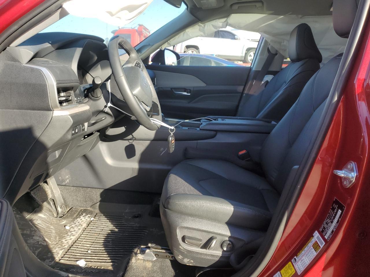 2025 TOYOTA HIGHLANDER