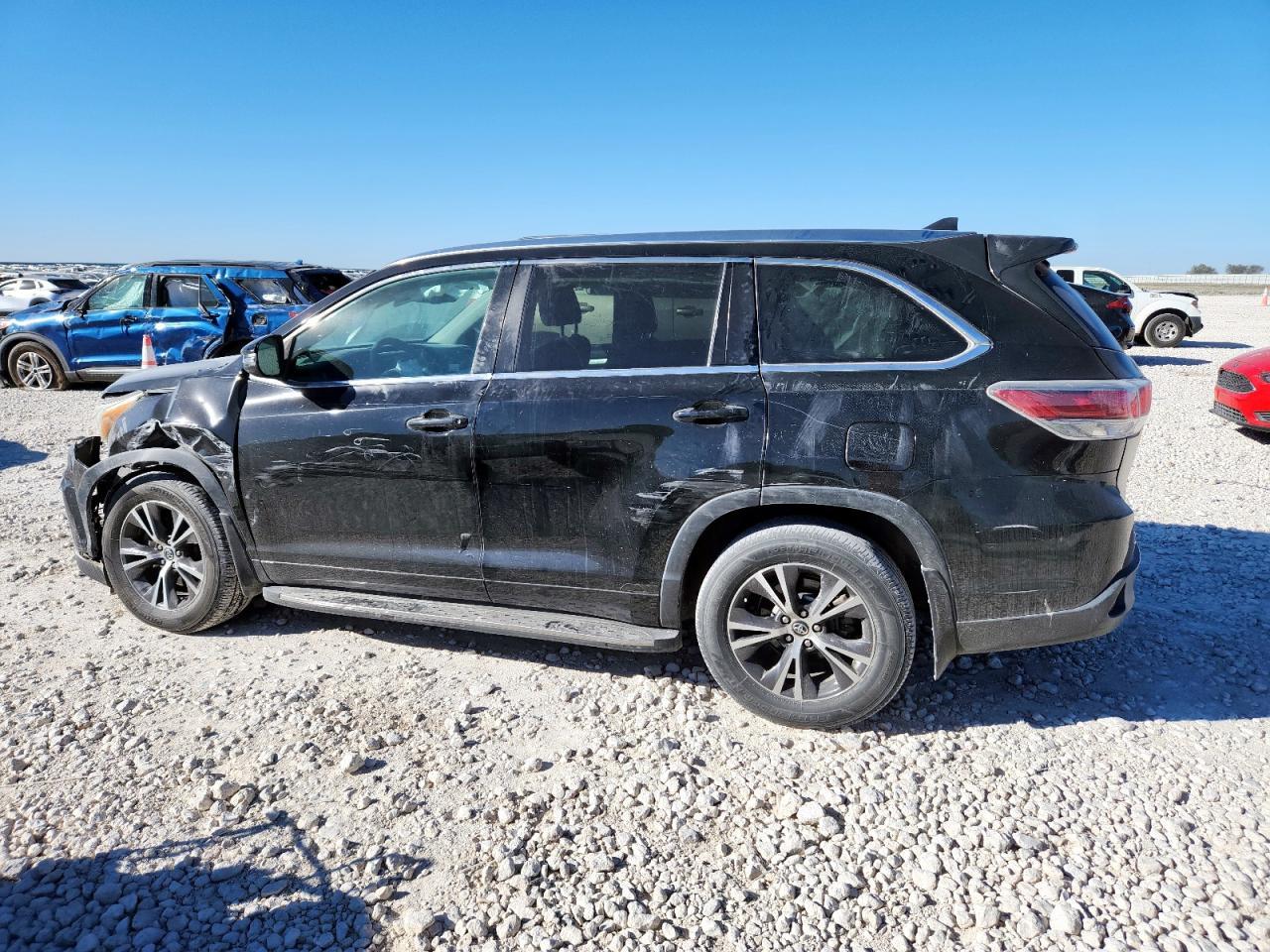 2016 TOYOTA HIGHLANDER