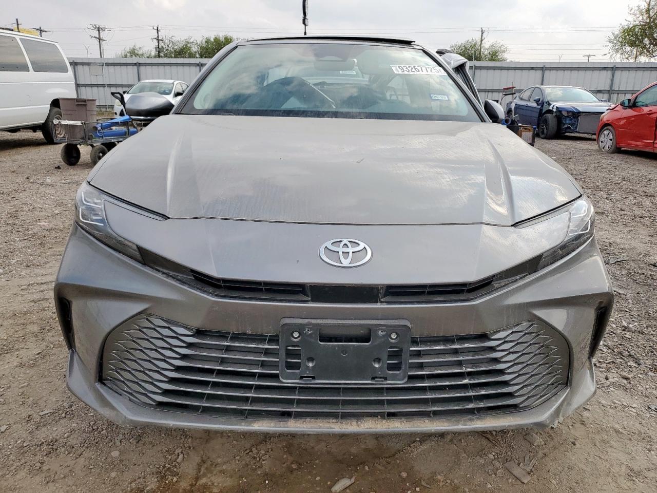 2025 TOYOTA CAMRY