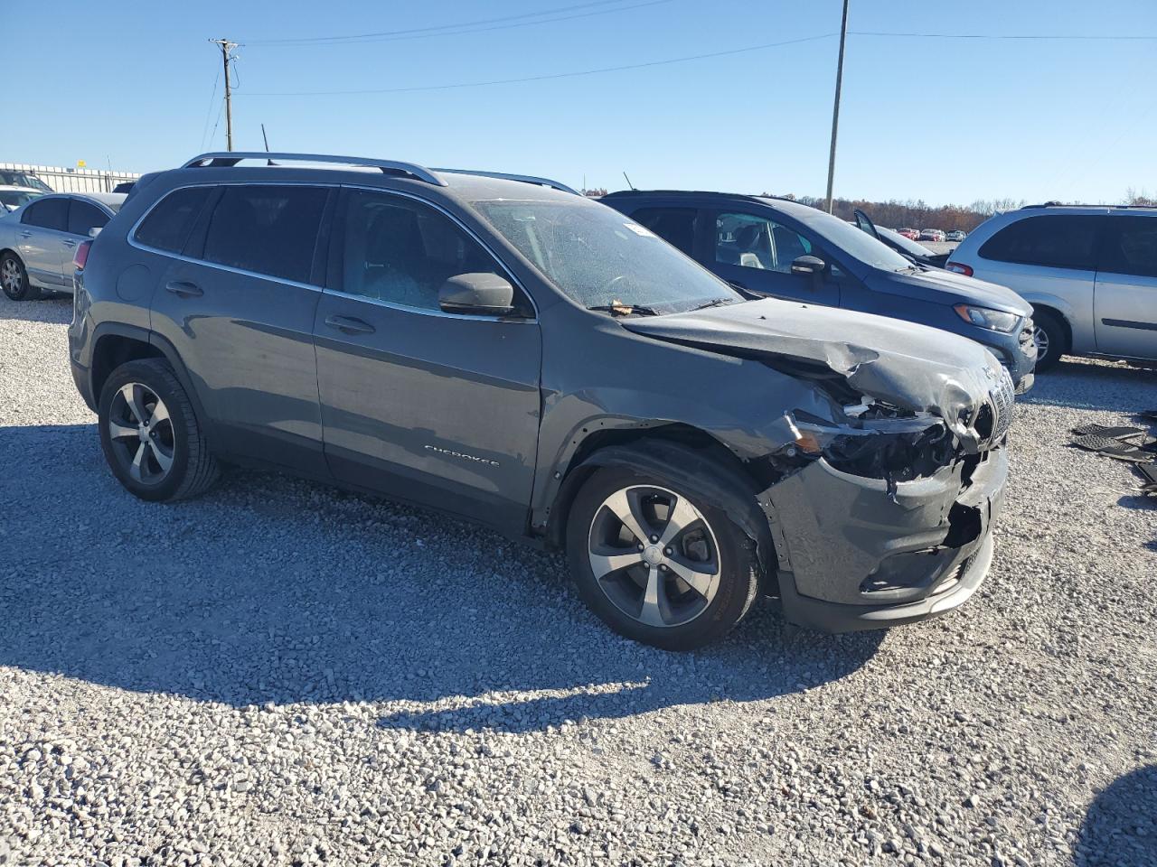 2019 JEEP CHEROKEE