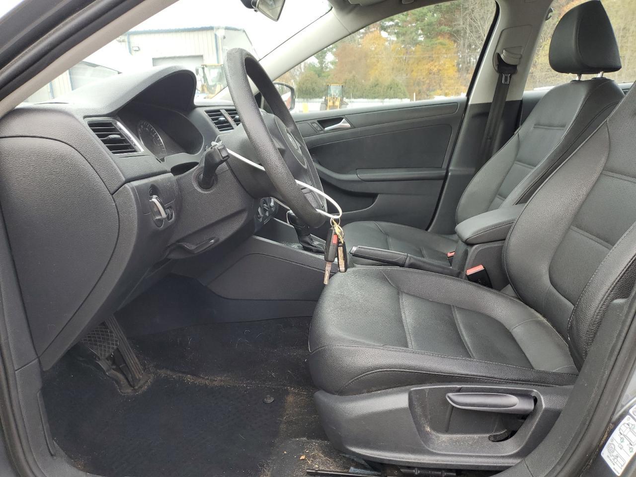 2012 VOLKSWAGEN JETTA