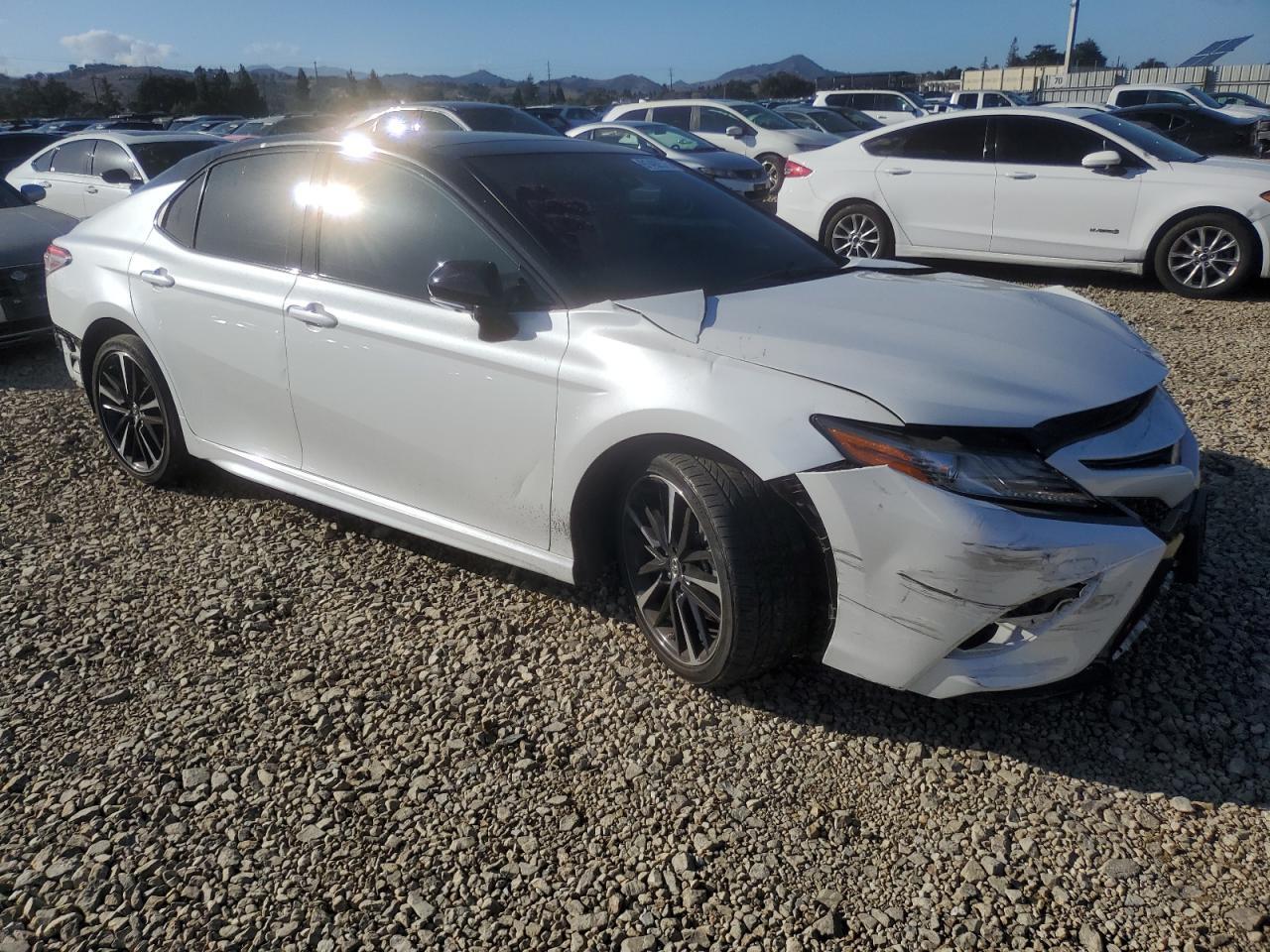 2019 TOYOTA CAMRY