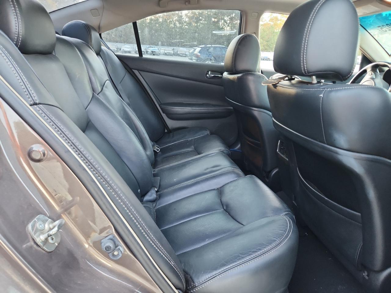 2012 NISSAN Maxima