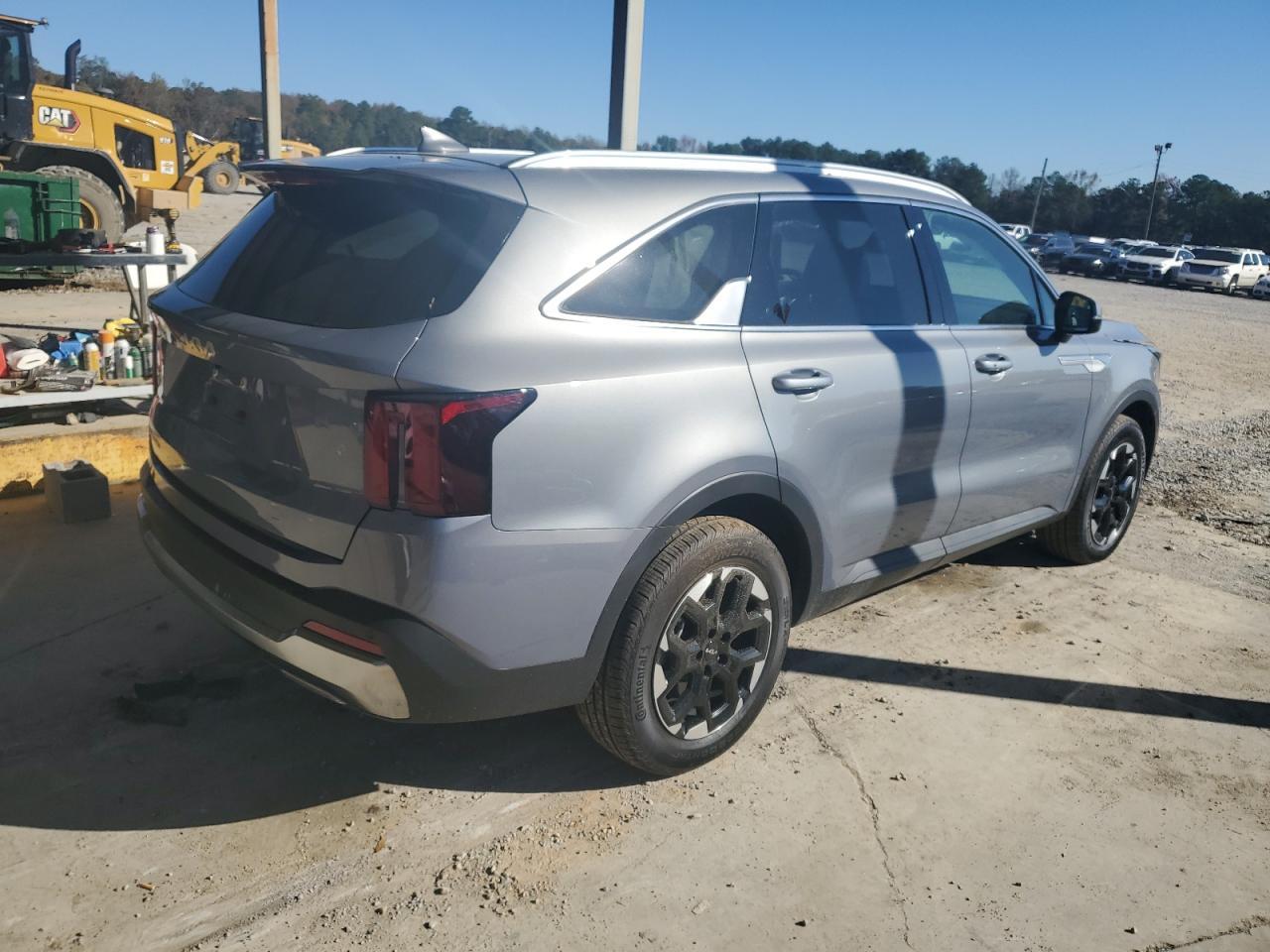 2025 KIA SORENTO