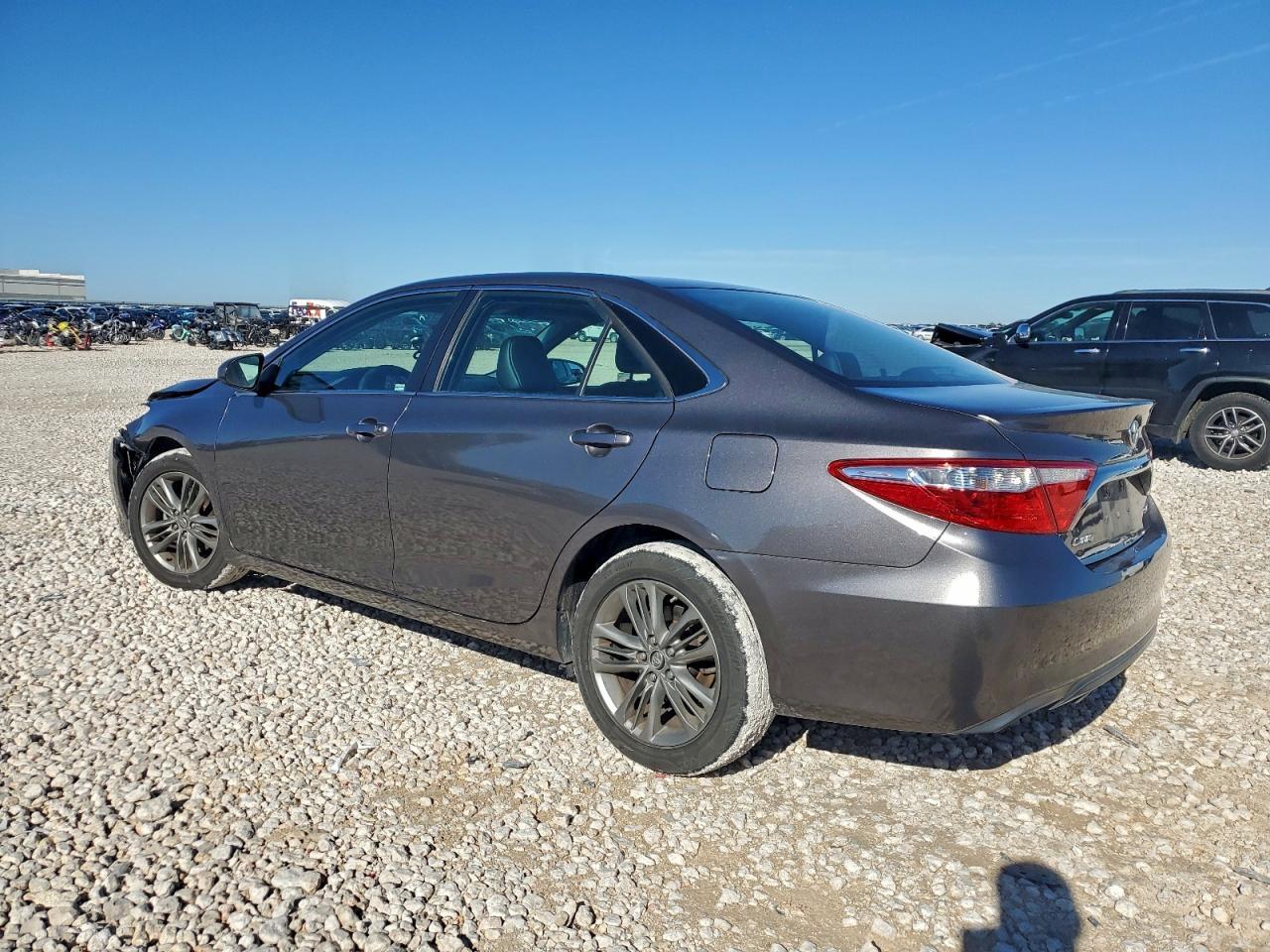 2017 TOYOTA CAMRY