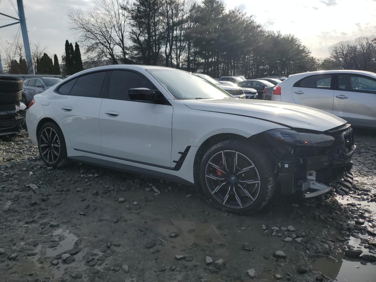 2024 BMW i4