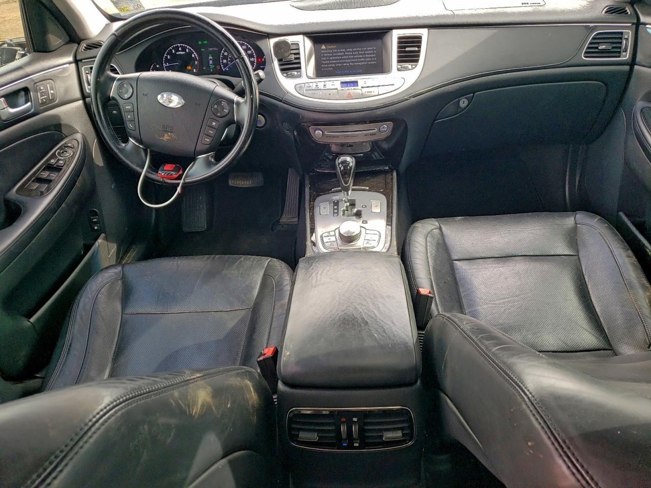 2012 HYUNDAI GENESIS
